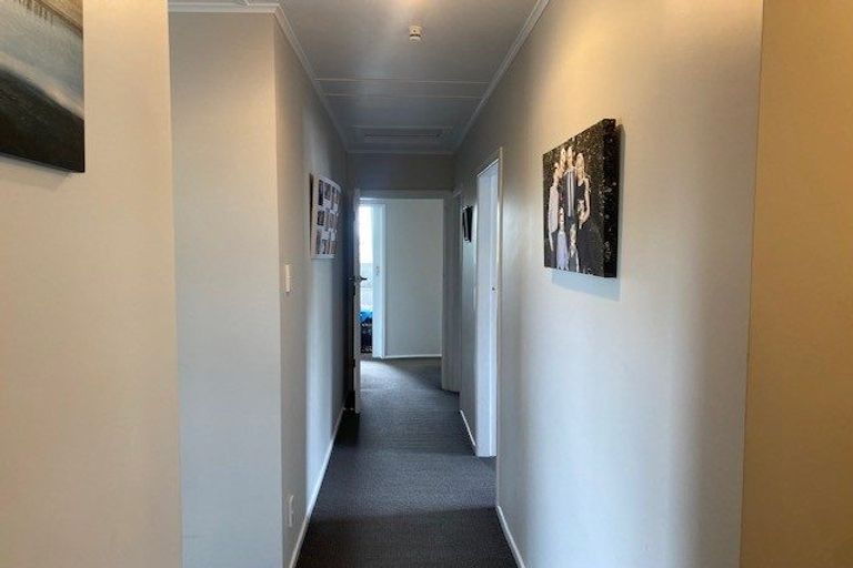 Photo of property in 91 Awanui Street, Merrilands, New Plymouth, 4312