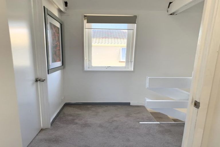 Photo of property in 10 Cottleville Terrace, Thorndon, Wellington, 6011