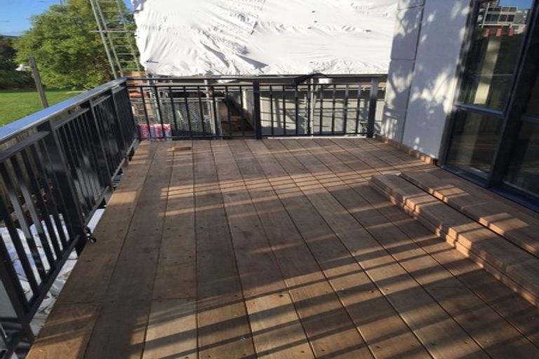 Photo of property in Krisley Court, 7/6 Ambrico Place, New Lynn, Auckland, 0600