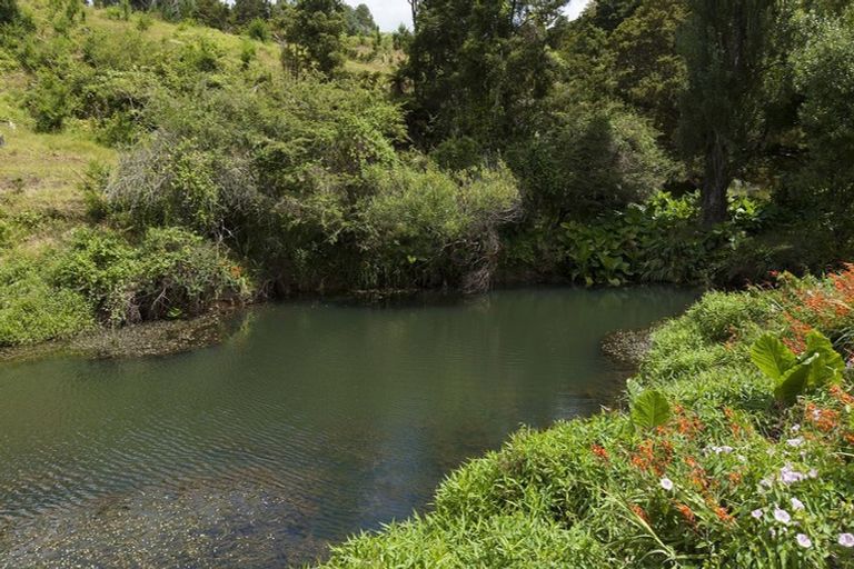 Photo of property in 903 Fairburn Road, Kaitaia, 0482