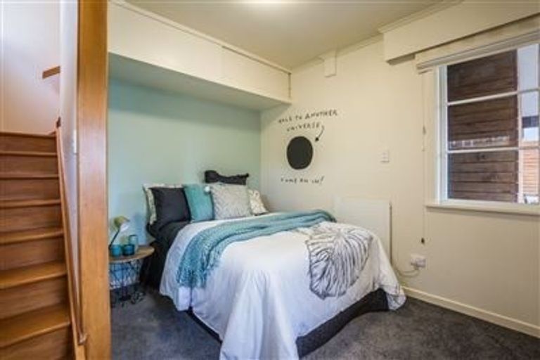 Photo of property in 56 Motuhara Road, Plimmerton, Porirua, 5026