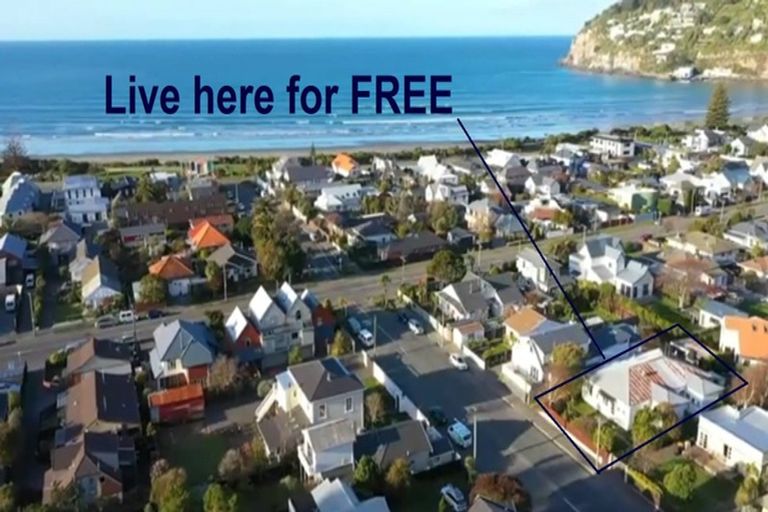 Photo of property in 23 Stoke Street, Sumner, Christchurch, 8081