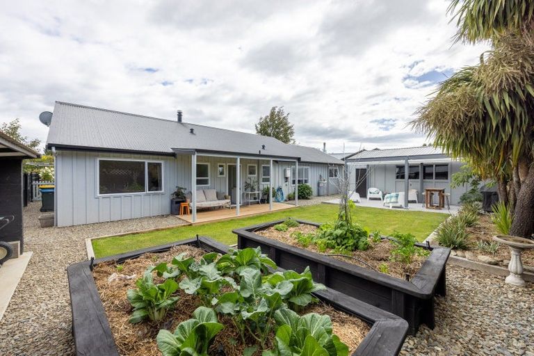 Photo of property in 4 Mercury Place, Wanaka, 9305