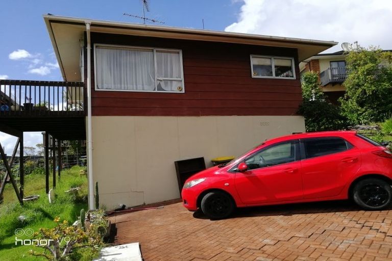 Photo of property in 1/18 Elmira Place, Browns Bay, Auckland, 0630