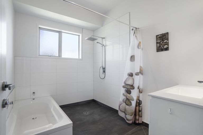 Photo of property in 36 Koutunui Road, Athenree, Katikati, 3177