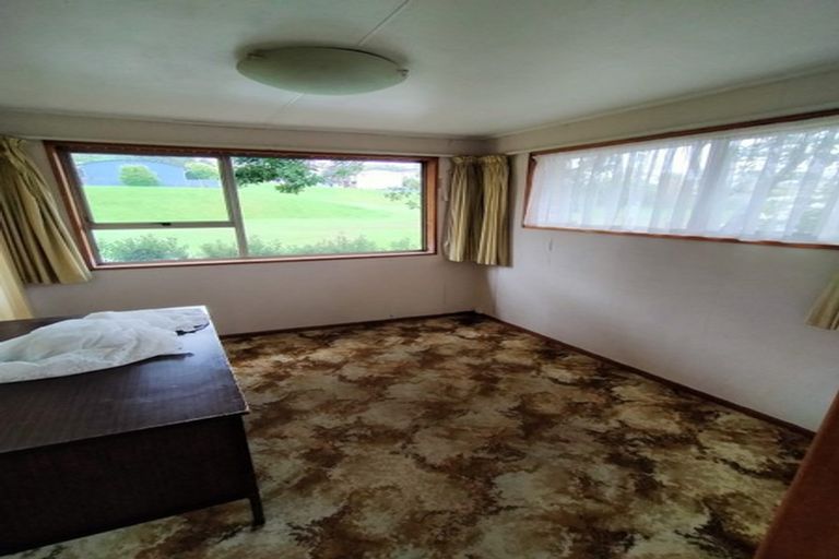 Photo of property in 1 Gibson Street, Kaikorai, Dunedin, 9010