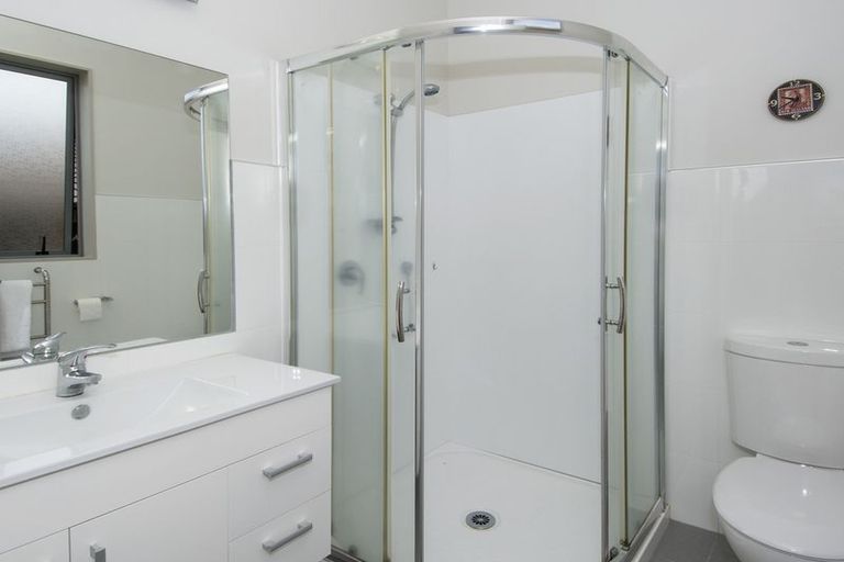 Photo of property in 88 Waterside Drive, Pyes Pa, Tauranga, 3112