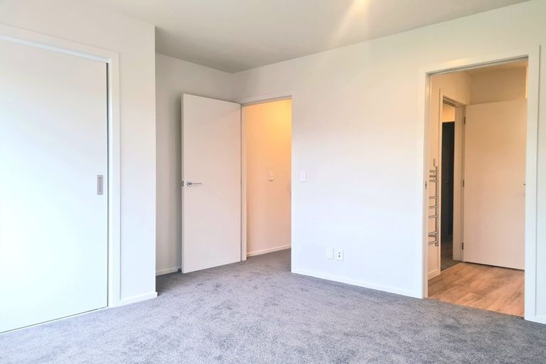 Photo of property in 2/37 Sladden Street, Naenae, Lower Hutt, 5011