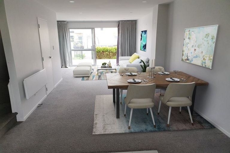 Photo of property in 34/11 Ray Small Drive, Papakura, 2110