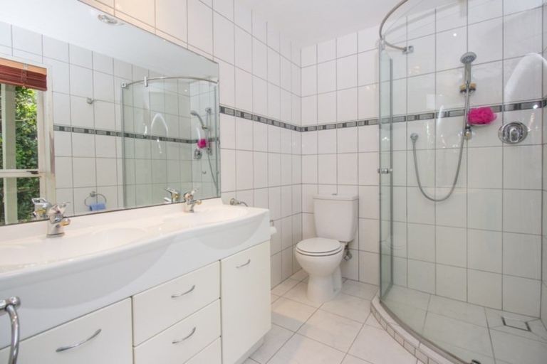 Photo of property in 100 Manganese Point Road, Tamaterau, Whangarei, 0174