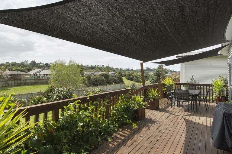Photo of property in 88 Waterside Drive, Pyes Pa, Tauranga, 3112