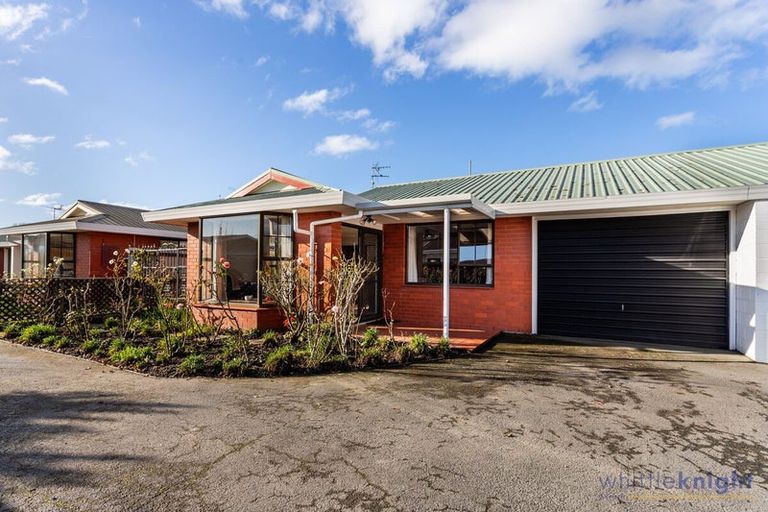Photo of property in 3/7 Peverel Street, Riccarton, Christchurch, 8011