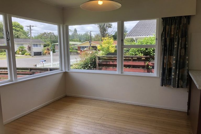 Photo of property in 11 Regent Street, Silverdale, Hamilton, 3216