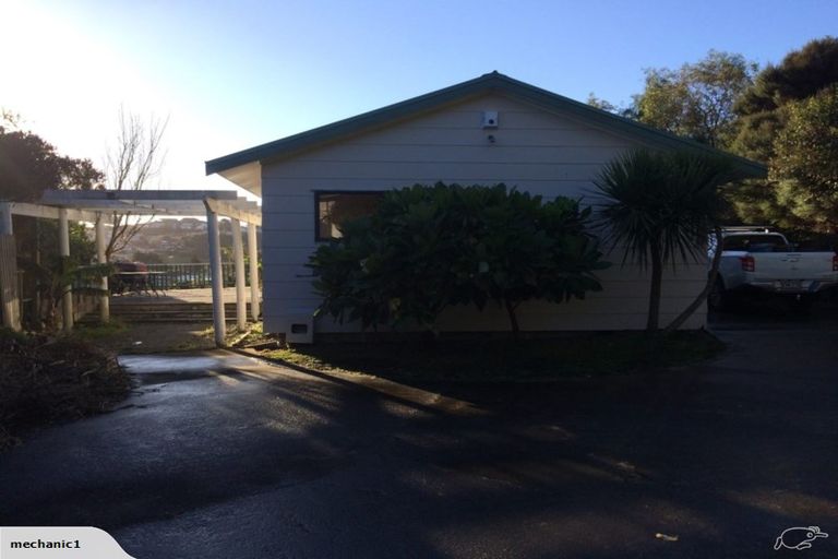 Photo of property in 22 Omapere Street, Waitangirua, Porirua, 5024