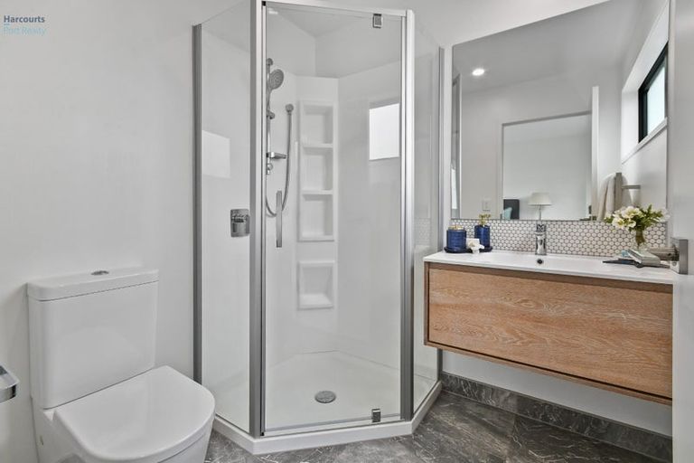 Photo of property in 215 Victoria Street West, Pukekohe, 2120