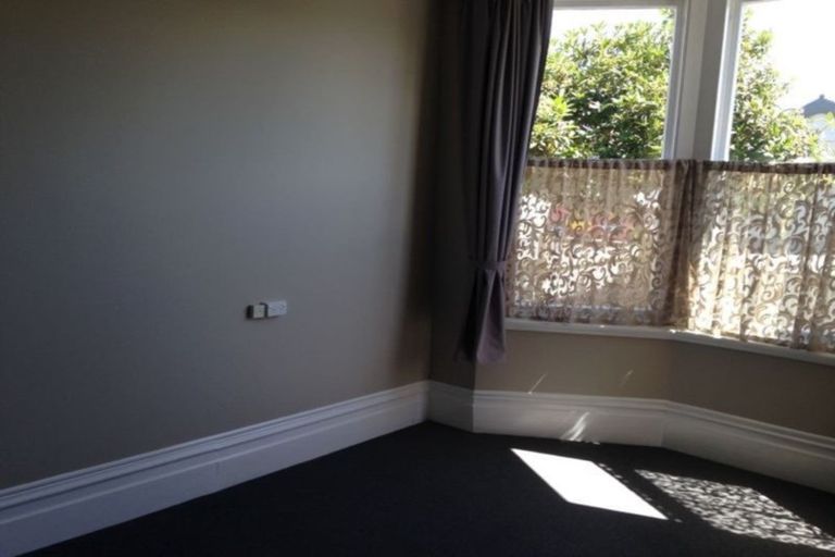 Photo of property in 255 Oxford Street, South Dunedin, Dunedin, 9012