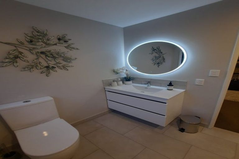 Photo of property in 50 Mitcham Avenue, Forest Lake, Hamilton, 3200