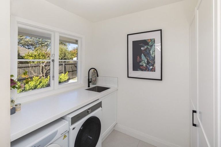 Photo of property in 39 Manor Place, Bryndwr, Christchurch, 8053