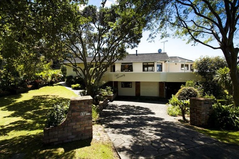 Photo of property in 11 Park Rise, Campbells Bay, Auckland, 0630