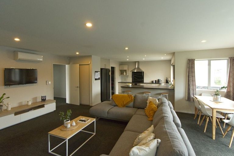 Photo of property in 15 Graycliffe Street, Halswell, Christchurch, 8025