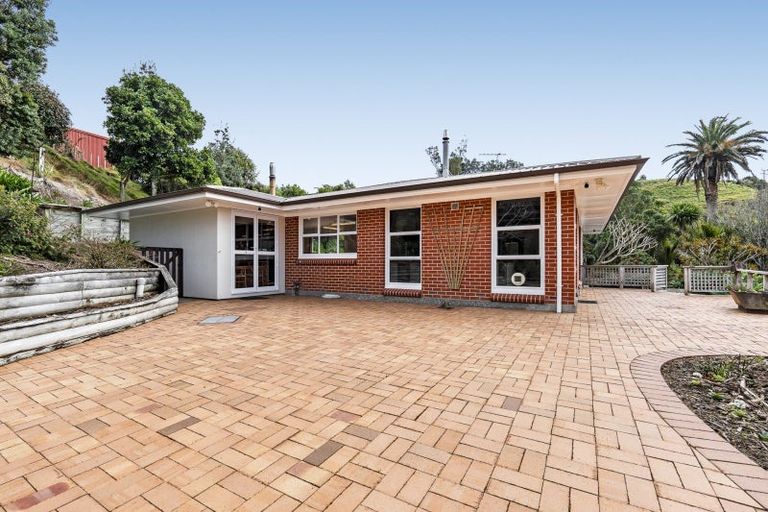 Photo of property in 11 Orite Drive, Mangorei, New Plymouth, 4371