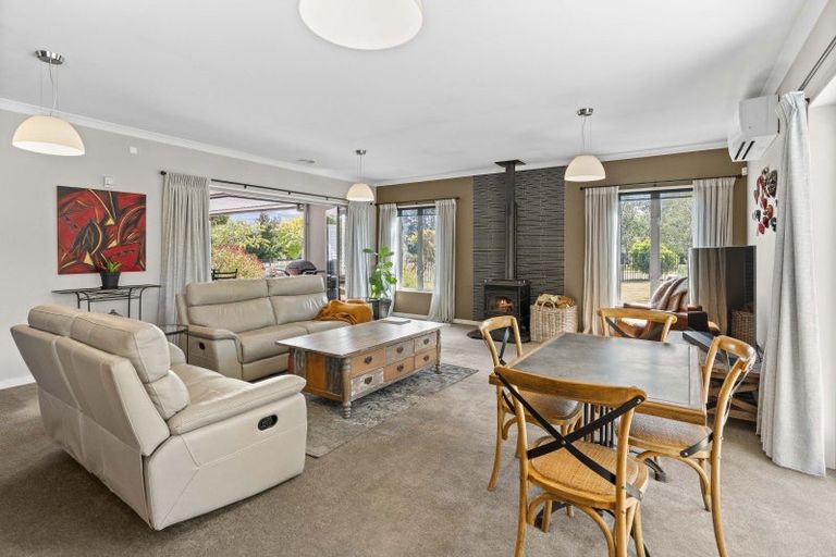 Photo of property in 7 Rexwood Estate, Carterton, 5713