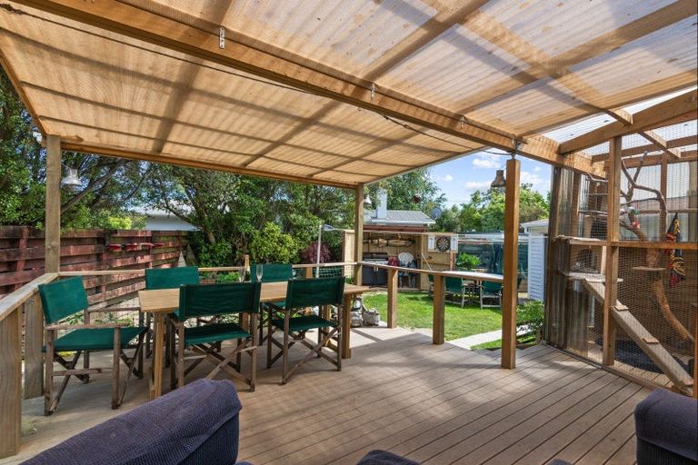 Photo of property in 40 Kimberley Grove, Westbrook, Palmerston North, 4412