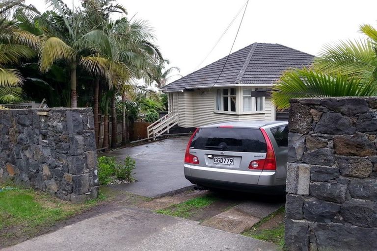 Photo of property in 269 Lake Road, Belmont, Auckland, 0622