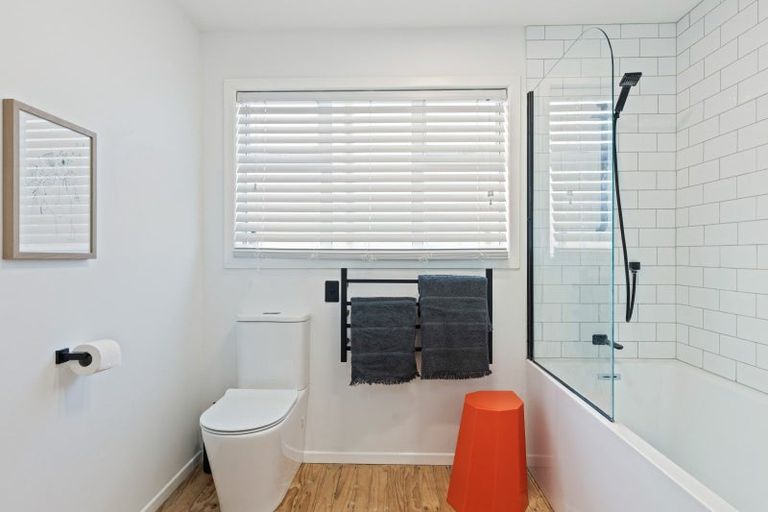 Photo of property in 22 Penrith Street, Westown, New Plymouth, 4310