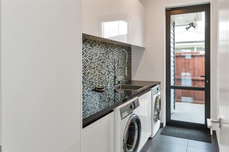 Photo of property in 4 Ballinger Place, Kaiapoi, 7630