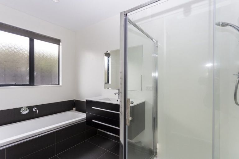 Photo of property in 10 Vale Terrace, Wigram, Christchurch, 8042