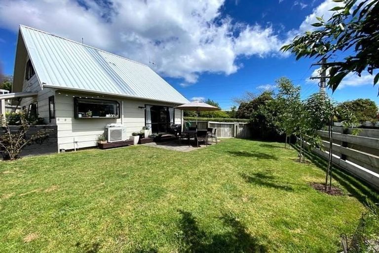 Photo of property in 73a Gillies Avenue, Taupo, 3330