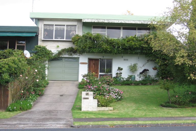Photo of property in 2/14 Himalaya Drive, Half Moon Bay, Auckland, 2012