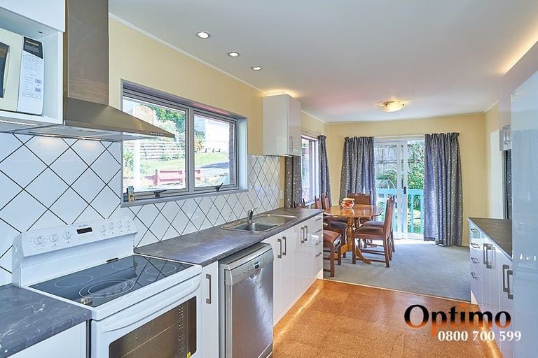 Photo of property in 16 Dalzien Place, Feilding, 4702