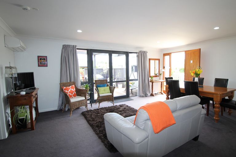 Photo of property in 1 Pines Road, Alexandra, 9320