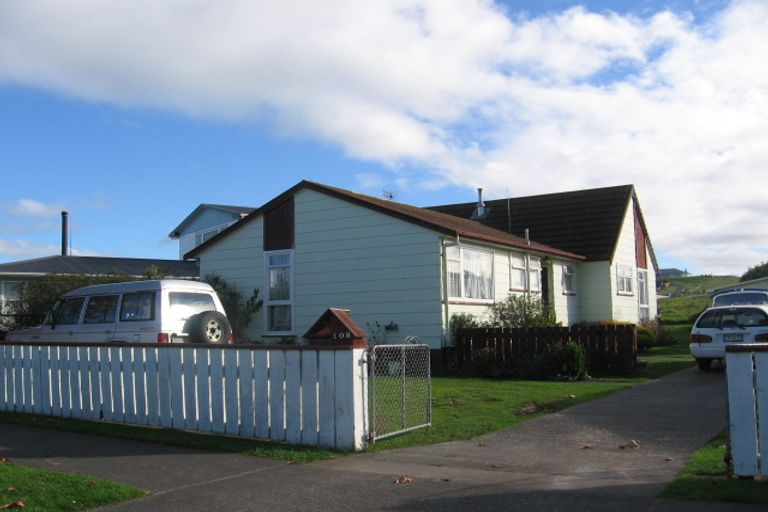 Photo of property in 108 Lethbridge Street, Feilding, 4702