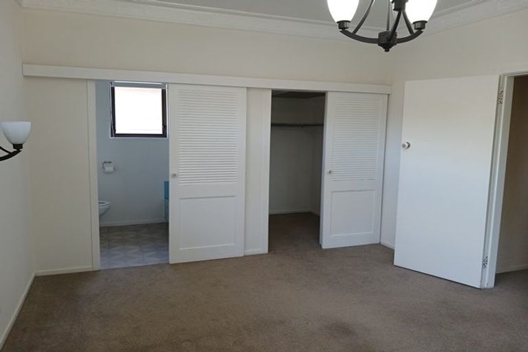 Photo of property in 33 Ihaka Street, Hokowhitu, Palmerston North, 4410