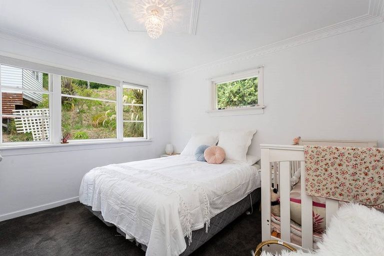 Photo of property in 143 Ravenswood Road, Saint Clair, Dunedin, 9012