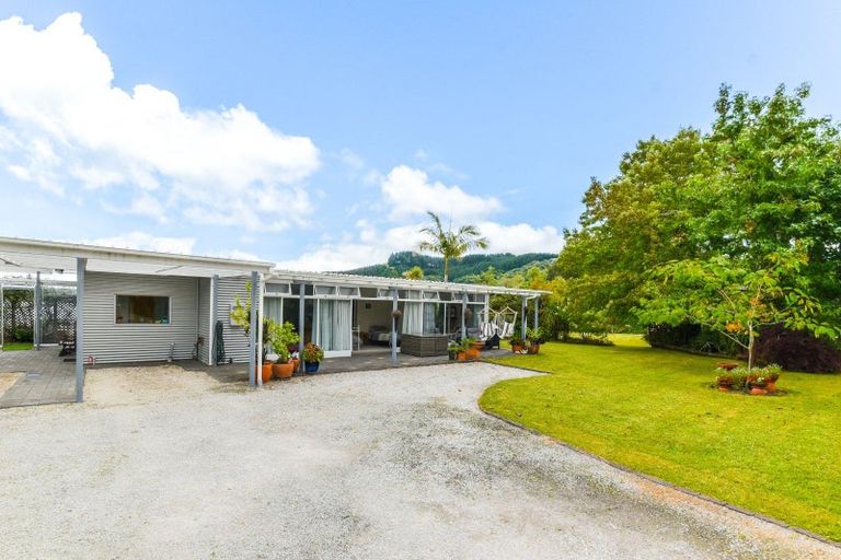 Photo of property in 127 Okere Road, Okere Falls, Rotorua, 3074