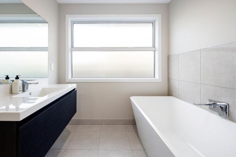 Photo of property in 15 Hyatt Close, Leamington, Cambridge, 3432