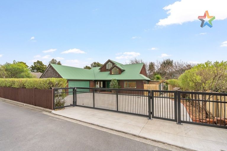 Photo of property in 20 Mccarthy Grove, Clouston Park, Upper Hutt, 5018