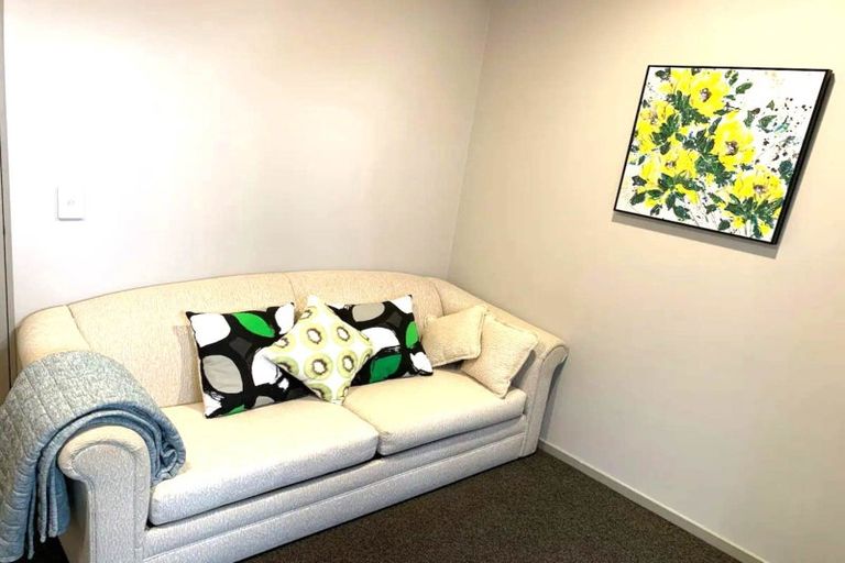 Photo of property in 19 Dovedale Place, Parnell, Auckland, 1010