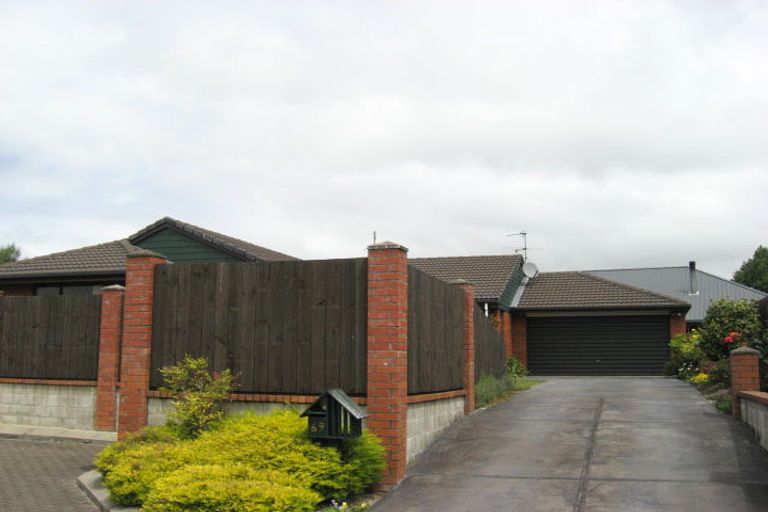 Photo of property in 69 Toorak Avenue, Avonhead, Christchurch, 8042