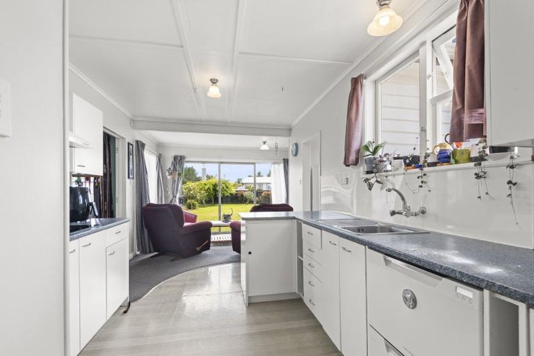 Photo of property in 7 Milne Street, Sanson, 4817