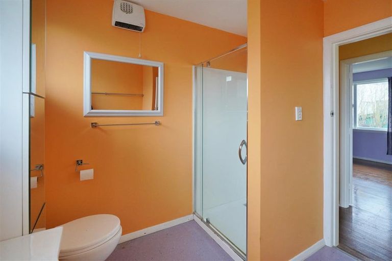 Photo of property in 102 Eureka Street, Aranui, Christchurch, 8061