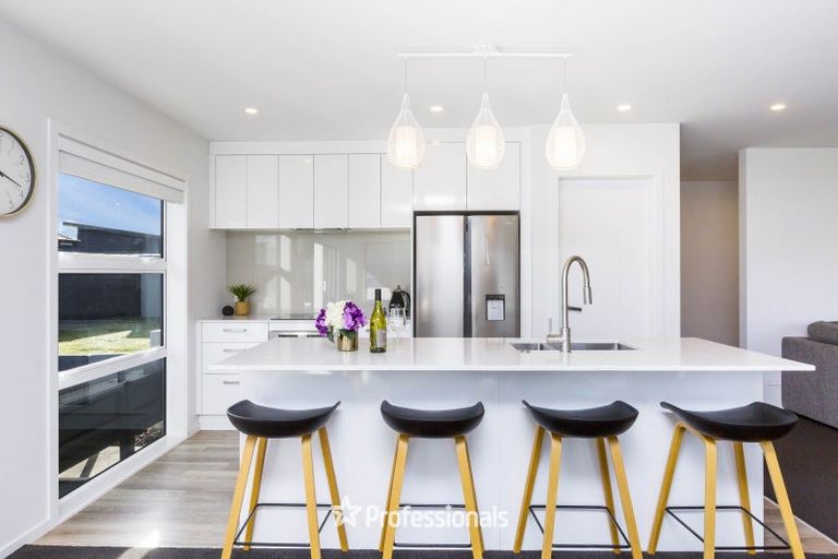 Photo of property in 12 Salisbury Crescent, Wallaceville, Upper Hutt, 5018