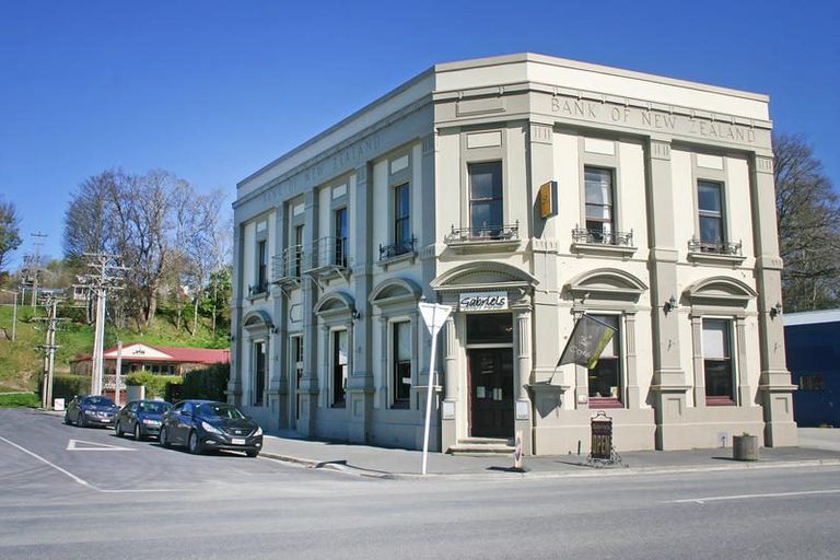 Photo of property in 21 Ross Place, Lawrence, 9532