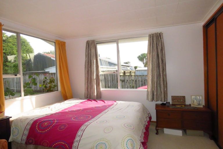 Photo of property in 156 Brougham Street, Westport, 7825