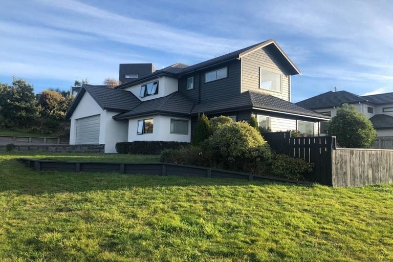 Photo of property in 2 Milford Street, Aotea, Porirua, 5024