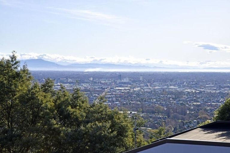 Photo of property in 85 Longhurst Terrace, Cashmere, Christchurch, 8022